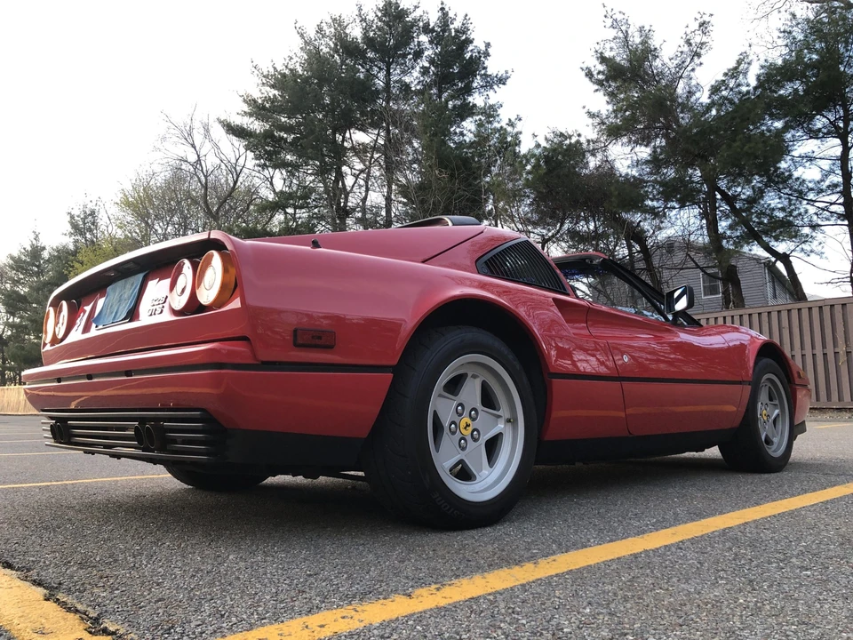 1986 Ferrari 328 GTS - Image 19 of 31