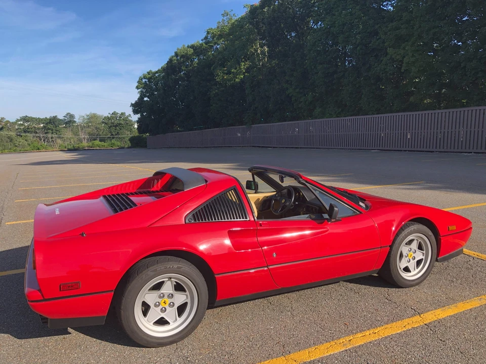 1986 Ferrari 328 GTS - Image 17 of 31