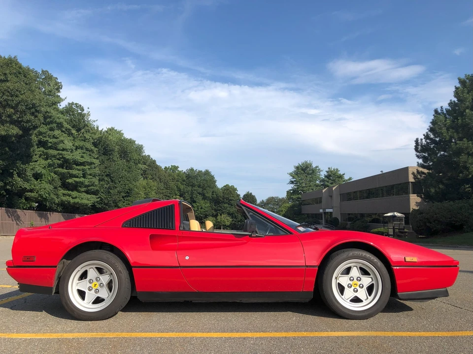 1986 Ferrari 328 GTS - Image 15 of 31