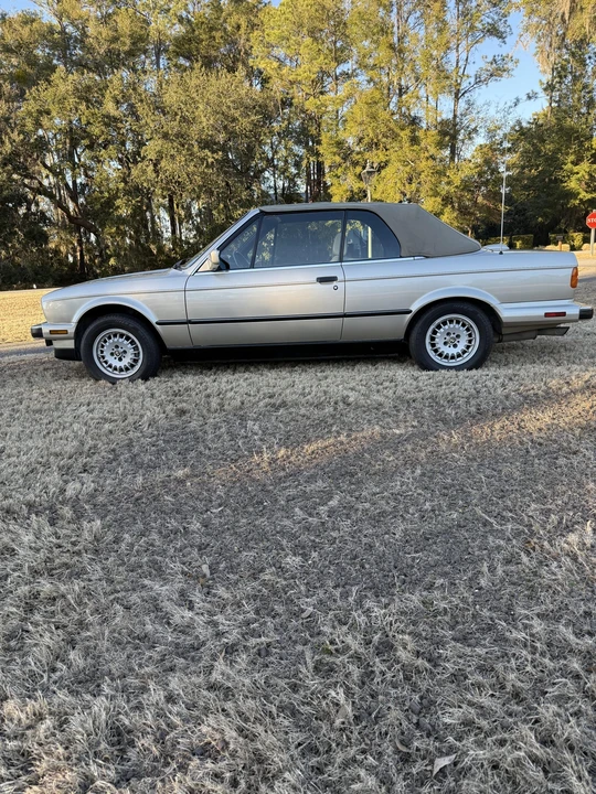 1987 BMW E30 3 Series - Image 4 of 31