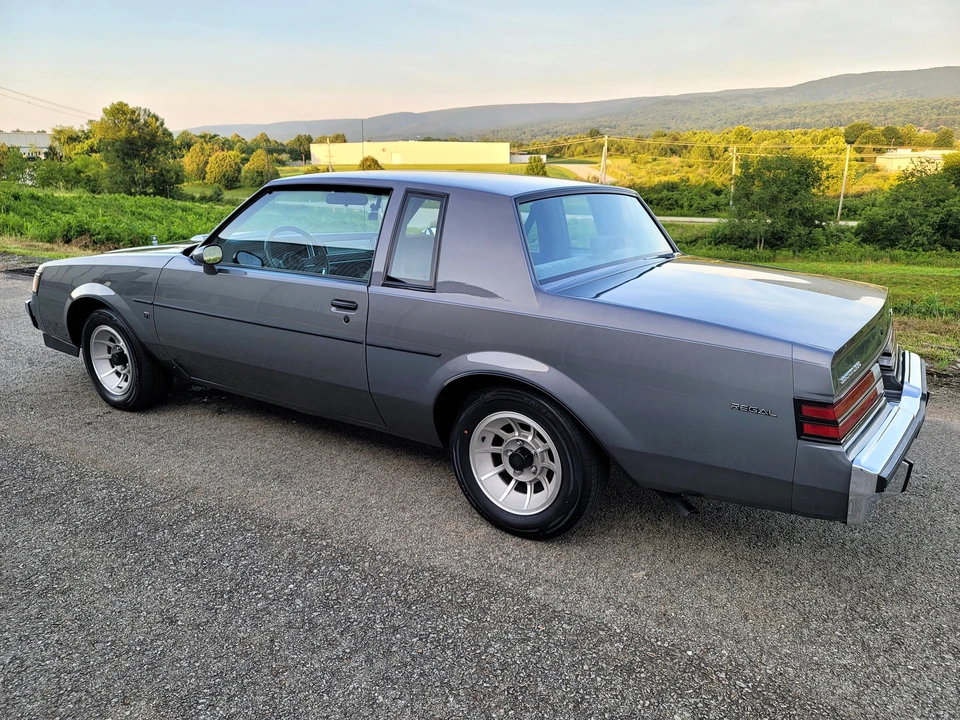 1987 Buick Regal - Image 13 of 31