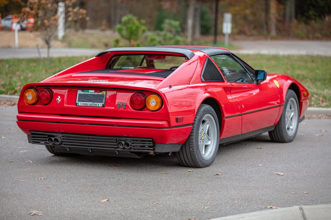 1987 Ferrari 328 GTS - Image 14 of 31