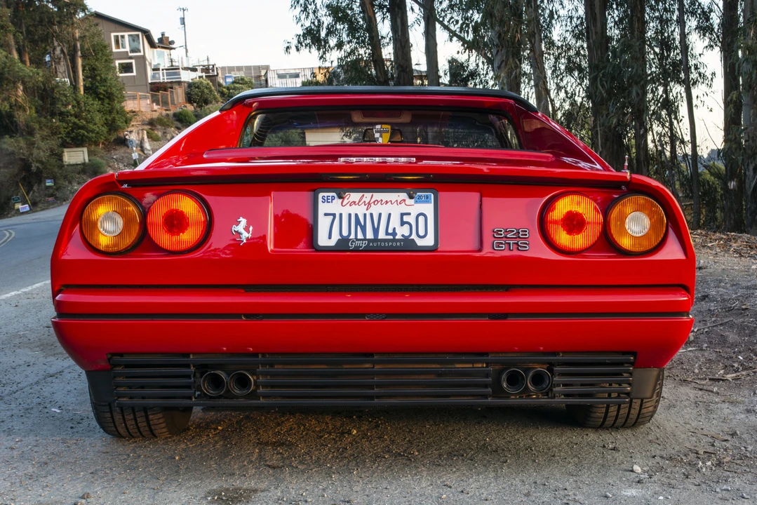 1987 Ferrari 328 GTS - Image 18 of 31