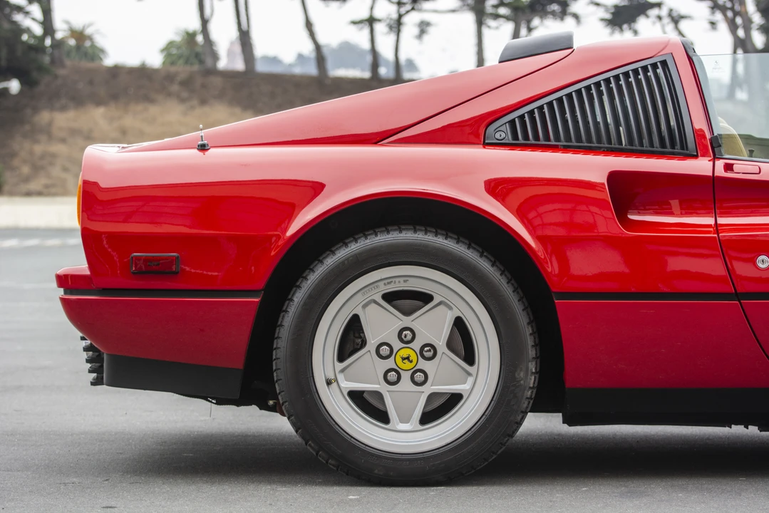 1987 Ferrari 328 GTS - Image 29 of 31