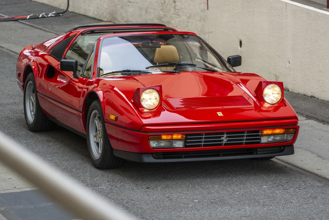 1987 Ferrari 328 GTS - Image 2 of 31