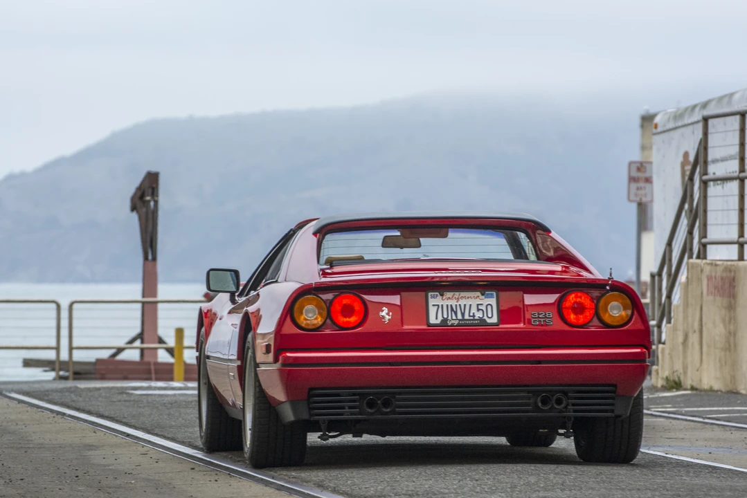 1987 Ferrari 328 GTS - Image 16 of 31