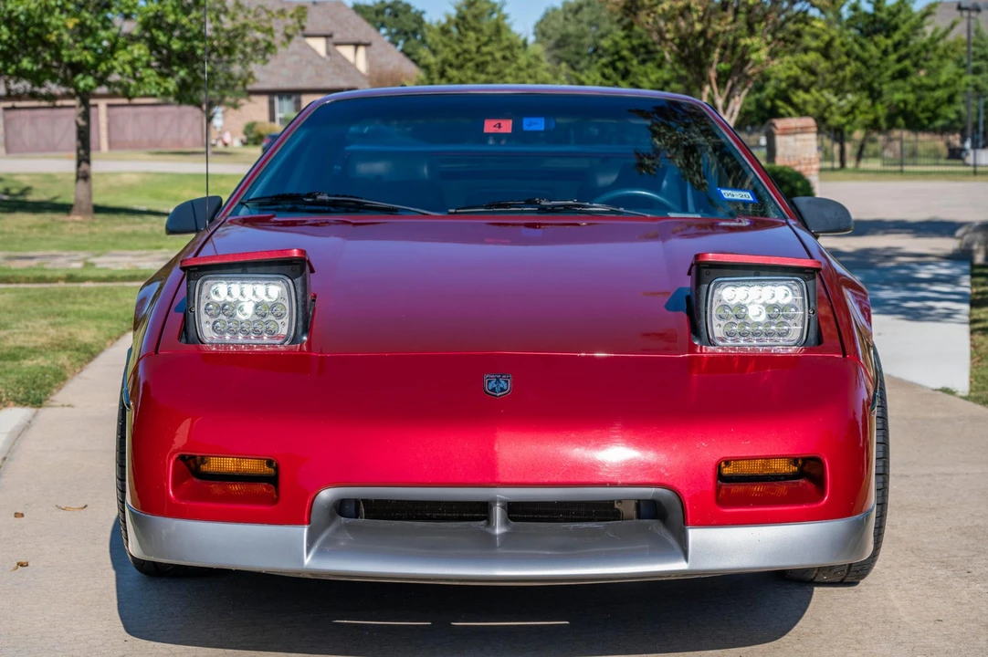 1987 Pontiac Fiero GT - Image 25 of 31