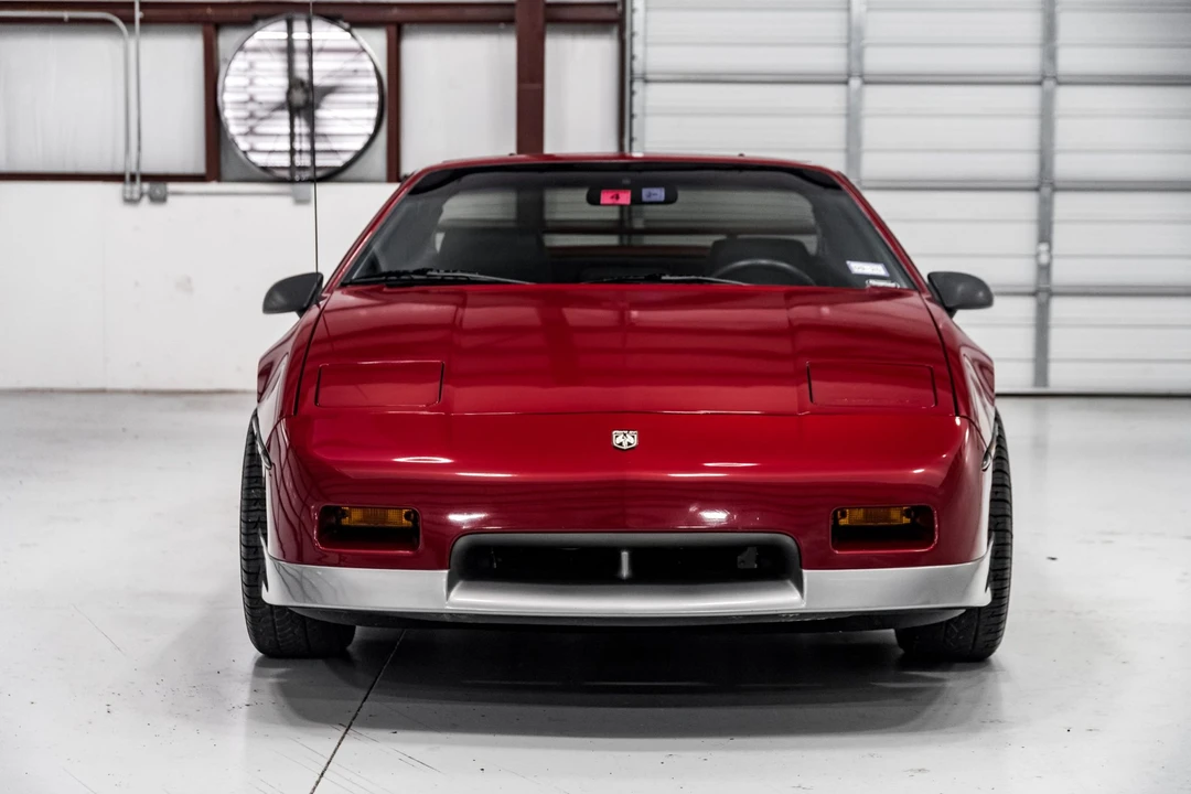 1987 Pontiac Fiero GT - Image 2 of 31