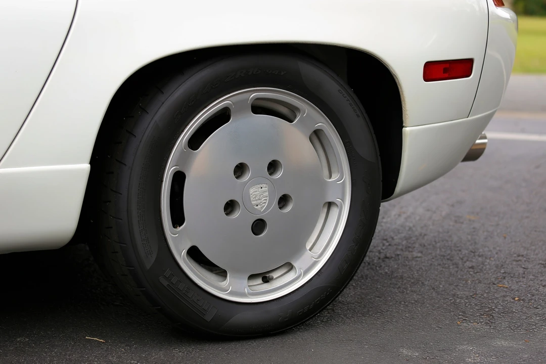 1987 Porsche 928 S4 - Image 21 of 31