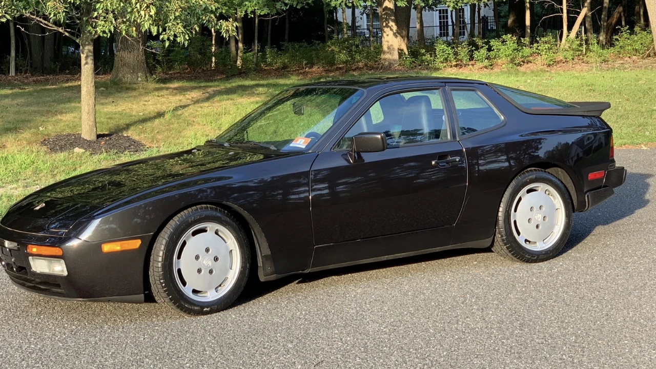 1988 Porsche 944 Turbo - Image 5 of 31