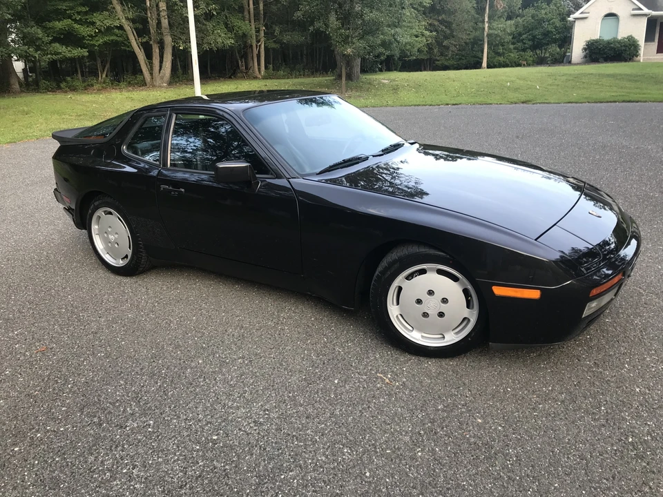 1988 Porsche 944 Turbo - Image 21 of 31