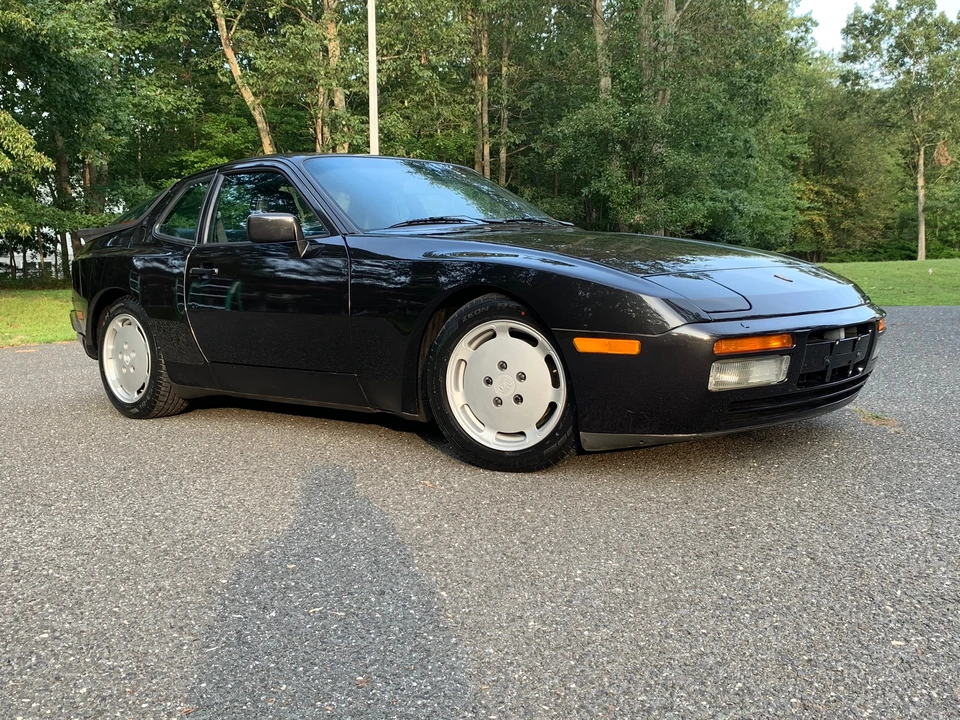 1988 Porsche 944 Turbo - Image 24 of 31