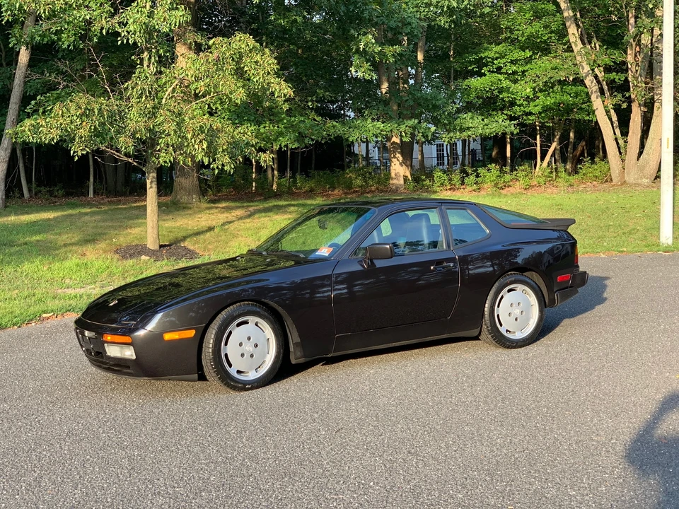 1988 Porsche 944 Turbo - Image 6 of 31