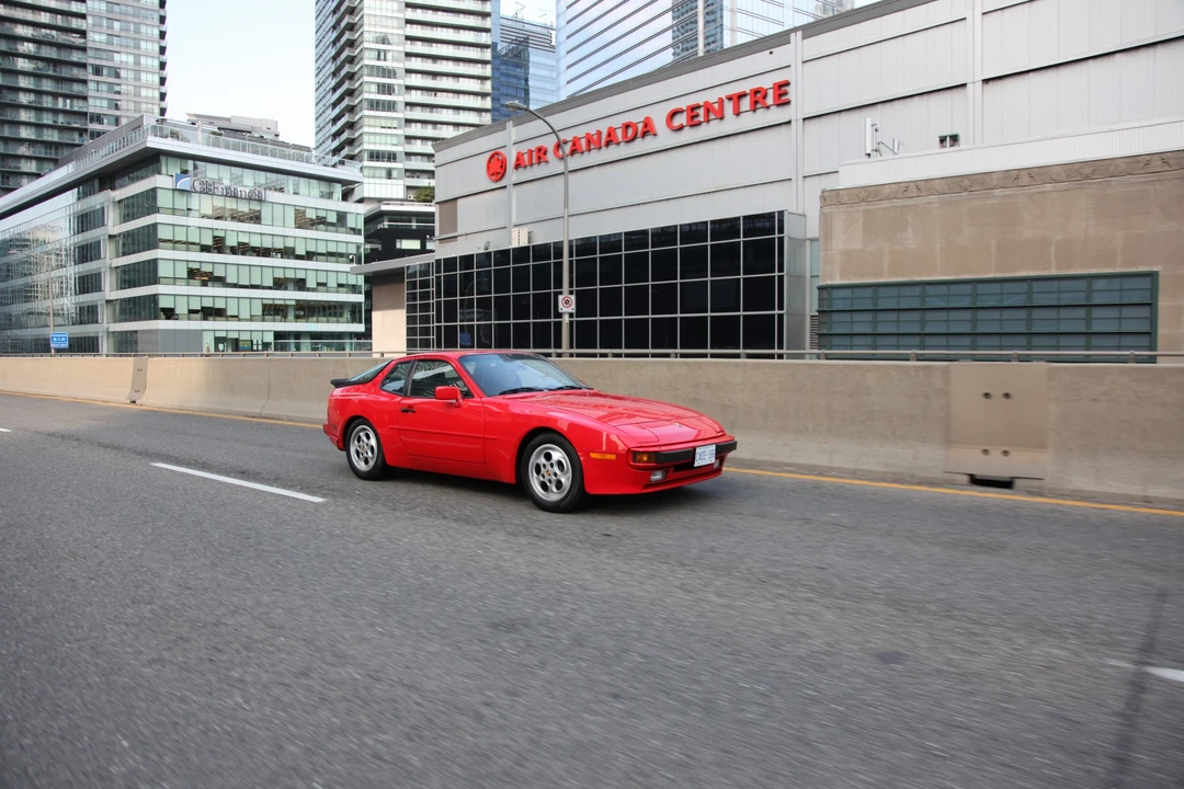 1988 Porsche 944 S - Image 13 of 31