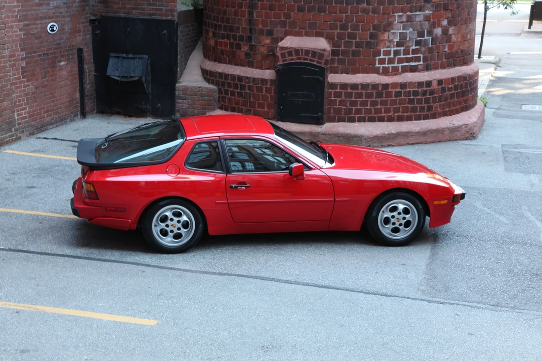 1988 Porsche 944 S - Image 21 of 31
