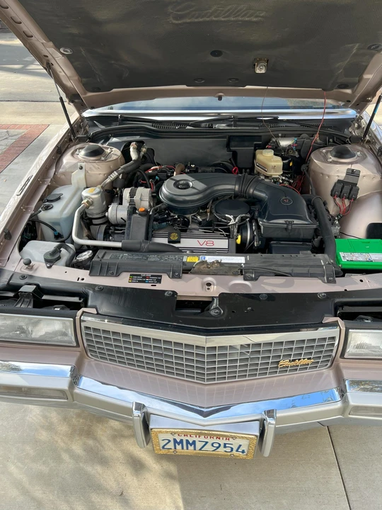 1989 Cadillac DeVille 5th Gen - Image 27 of 31
