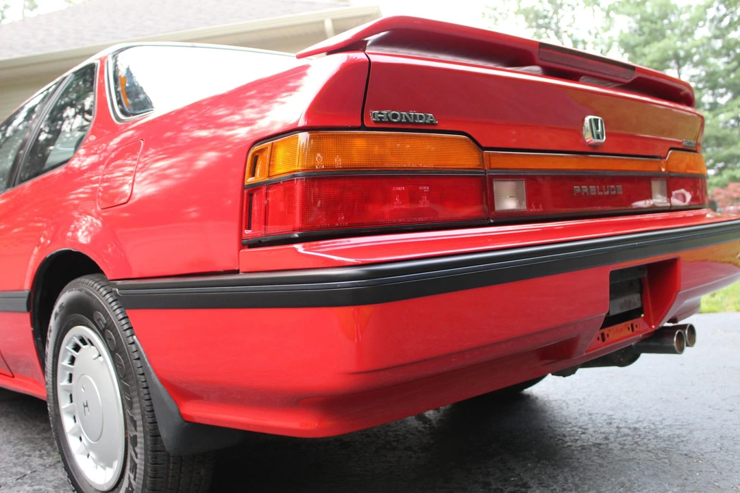 1989 Honda Prelude 3rd Gen - Image 25 of 31