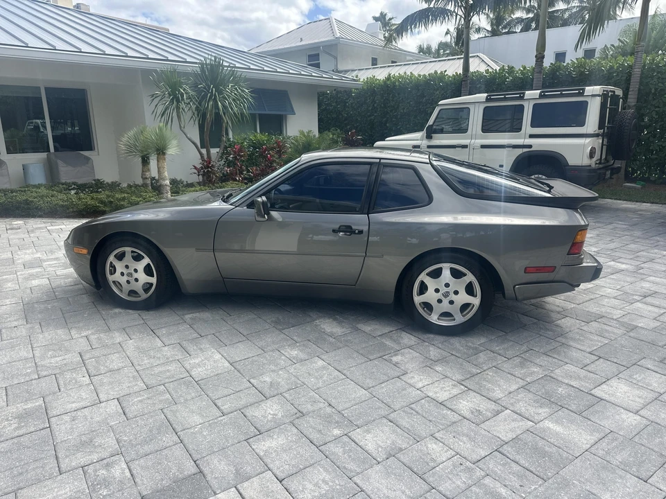 1989 Porsche 944 Turbo - Image 18 of 31