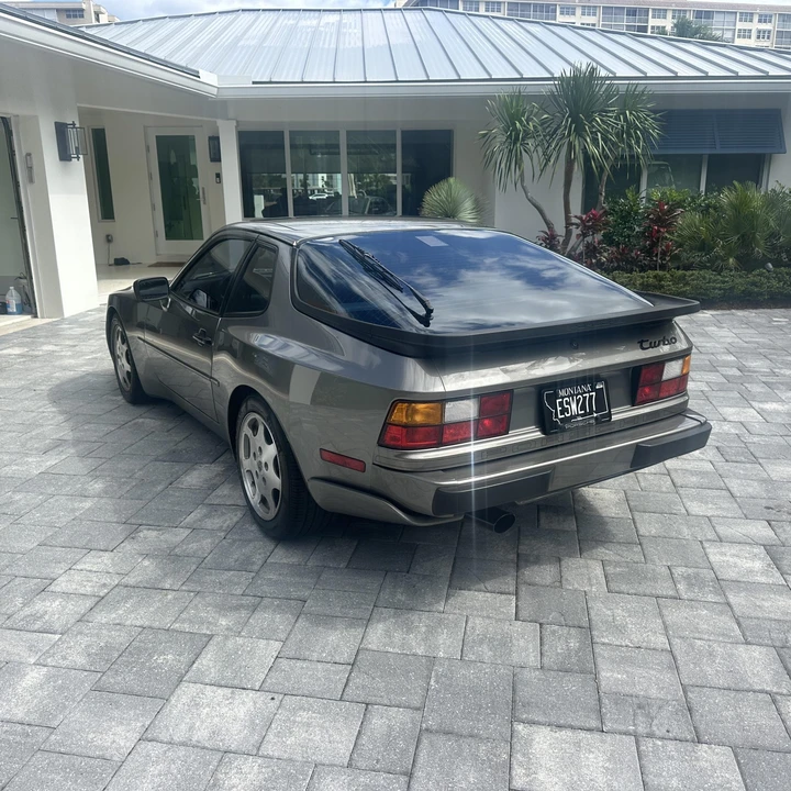 1989 Porsche 944 Turbo - Image 16 of 31