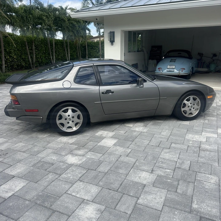 1989 Porsche 944 Turbo - Image 12 of 31