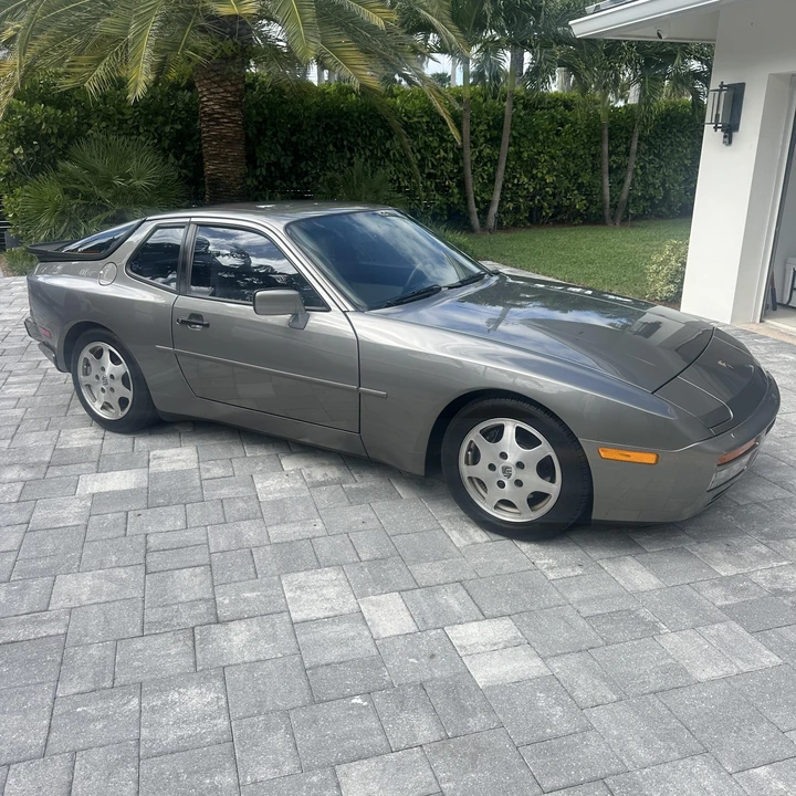 1989 Porsche 944 Turbo - Image 10 of 31