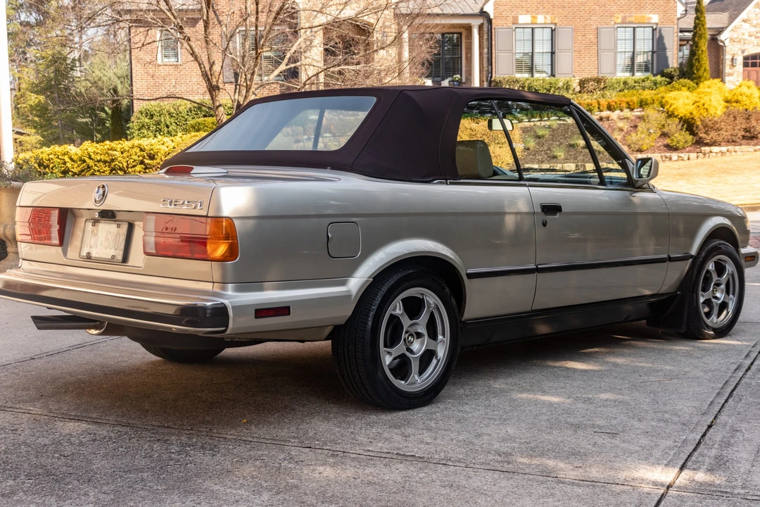 1990 BMW E30 3 Series - Image 9 of 31