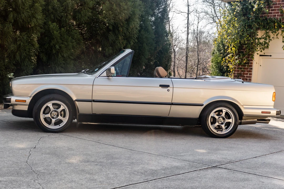1990 BMW E30 3 Series - Image 15 of 31