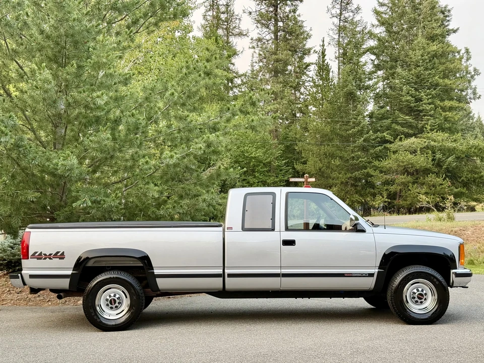 1990 GMC Sierra 1st Gen - Image 11 of 31