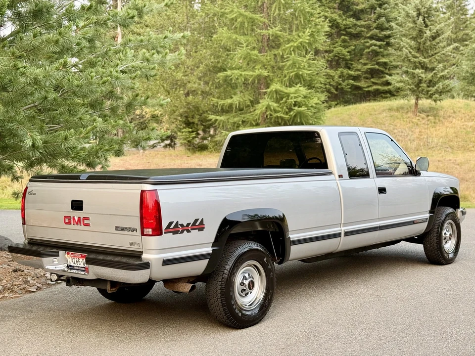 1990 GMC Sierra 1st Gen - Image 10 of 31