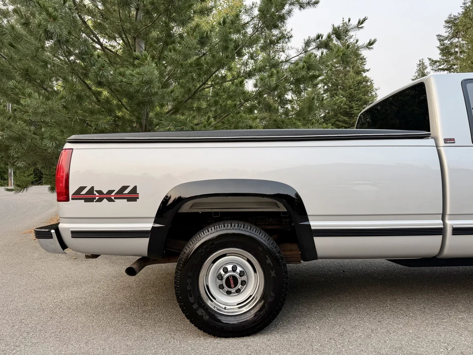 1990 GMC Sierra 1st Gen - Image 29 of 31