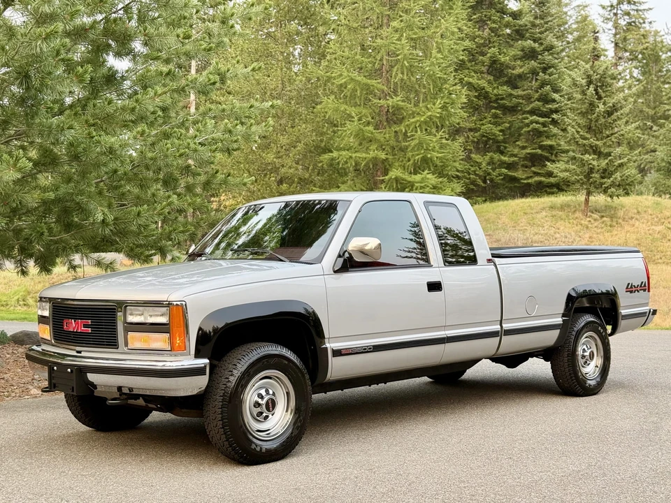 1990 GMC Sierra 1st Gen - Image 3 of 31