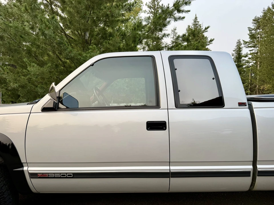1990 GMC Sierra 1st Gen - Image 23 of 31