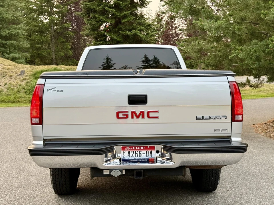 1990 GMC Sierra 1st Gen - Image 8 of 31