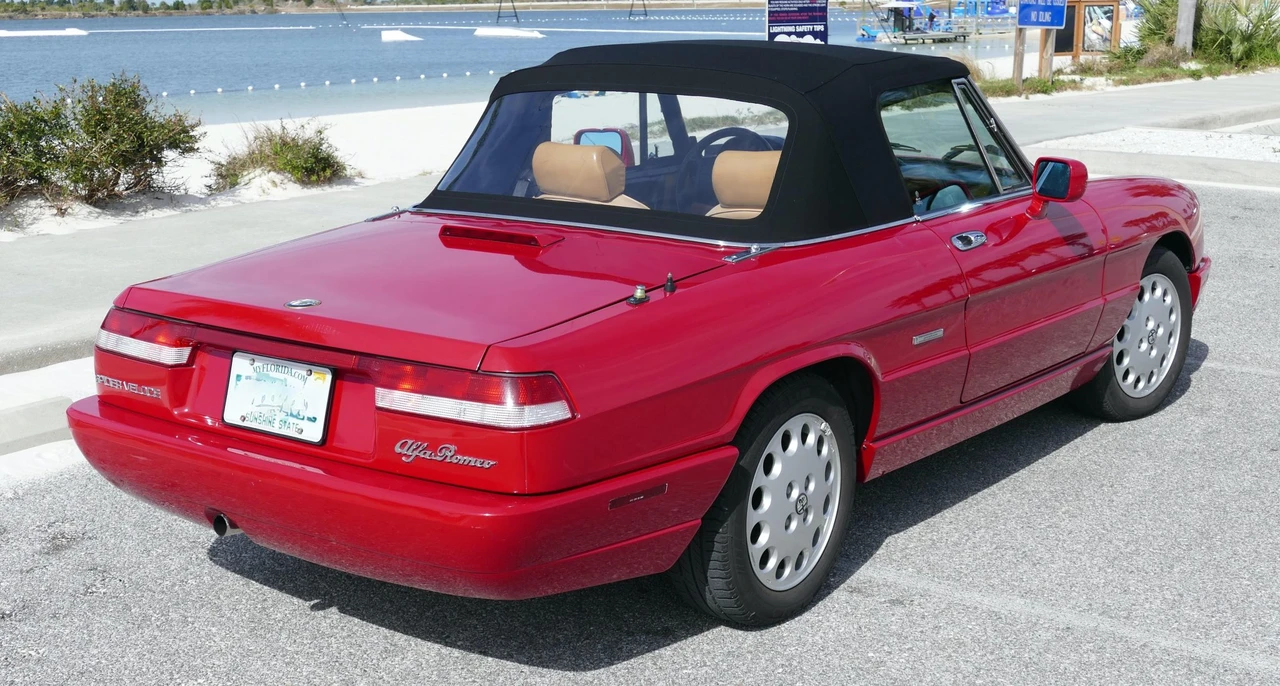 1991 Alfa Romeo Series 4 - Image 25 of 31