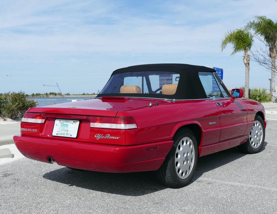 1991 Alfa Romeo Series 4 - Image 26 of 31