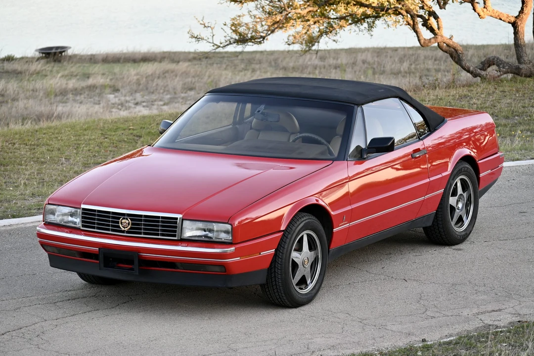 1991 Cadillac Allante - Image 26 of 31