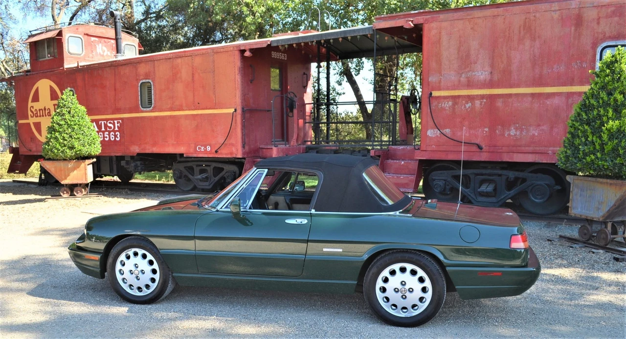 1992 Alfa Romeo Series 4 - Image 10 of 31