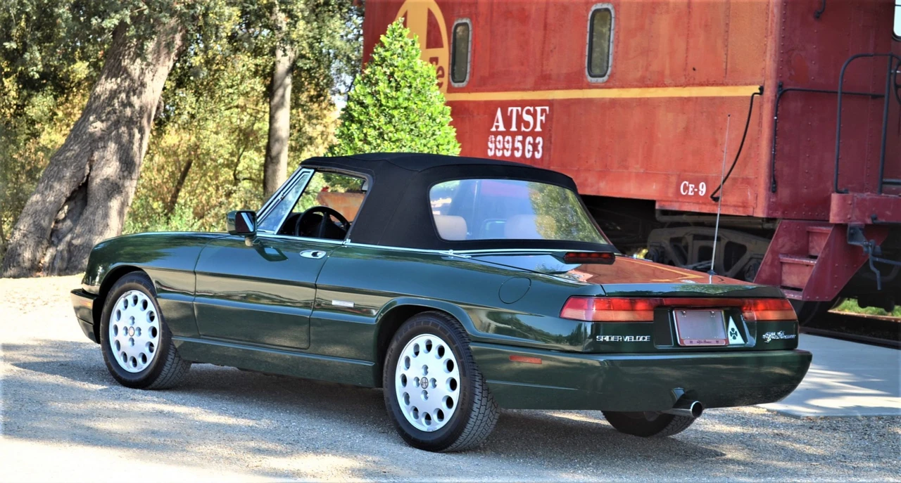 1992 Alfa Romeo Series 4 - Image 13 of 31