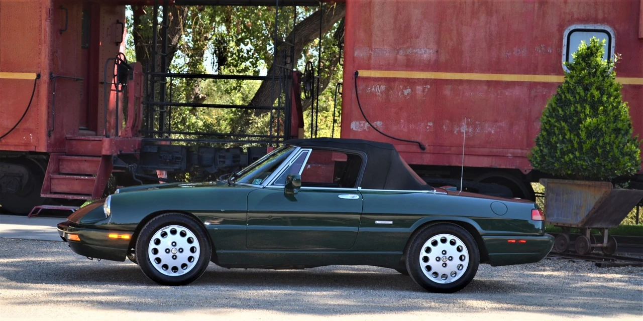 1992 Alfa Romeo Series 4 - Image 7 of 31