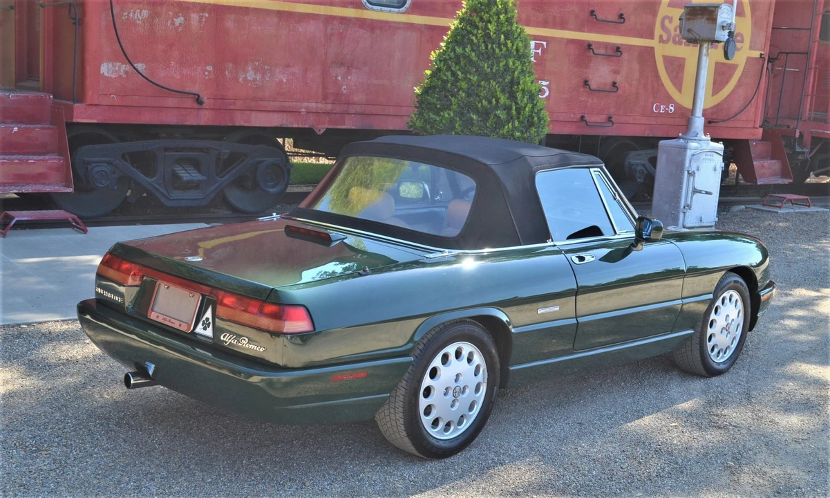 1992 Alfa Romeo Series 4 - Image 19 of 31