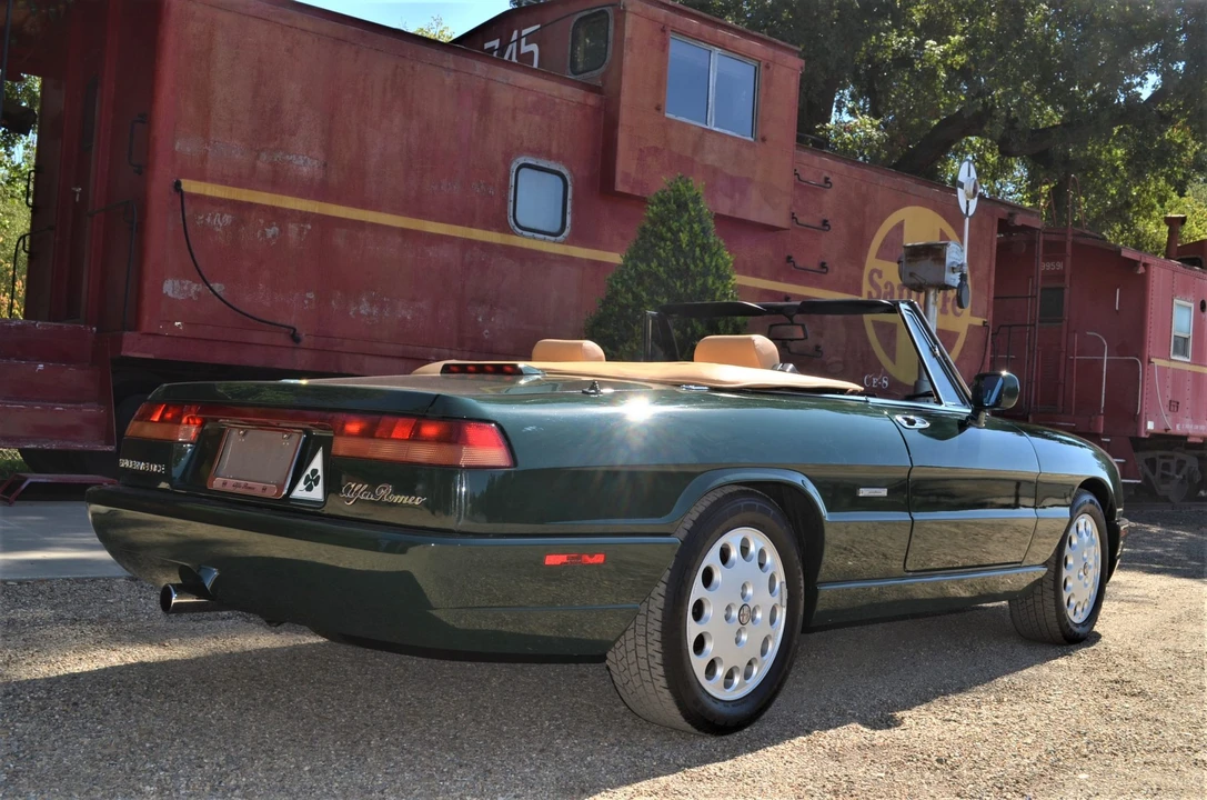 1992 Alfa Romeo Series 4 - Image 18 of 31