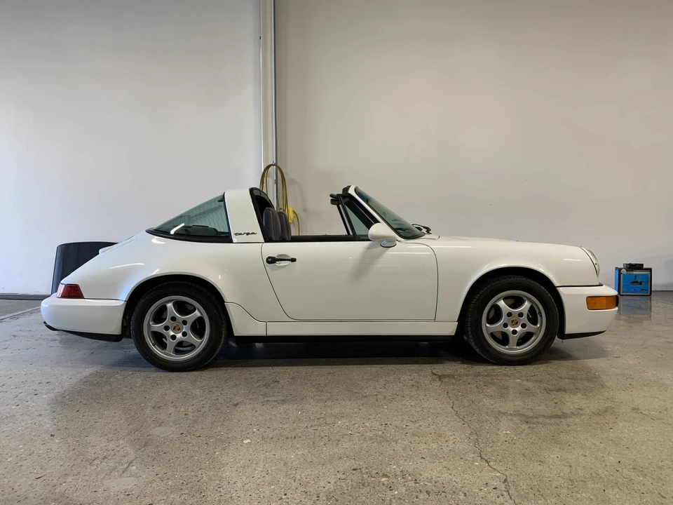 1992 Porsche 964 Carrera - Image 13 of 31