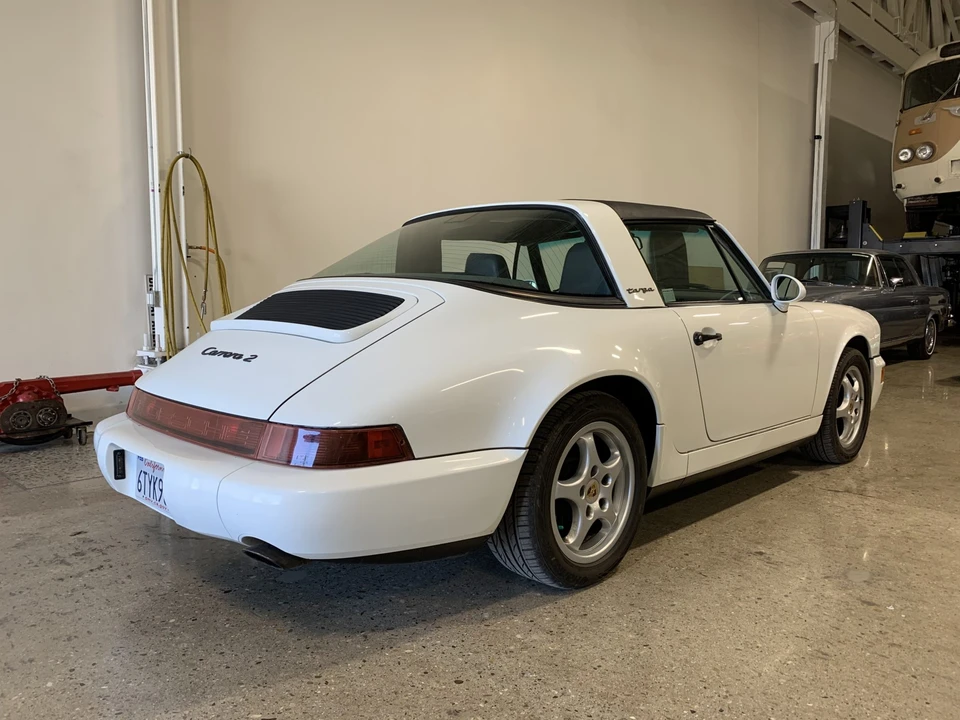 1992 Porsche 964 Carrera - Image 8 of 31