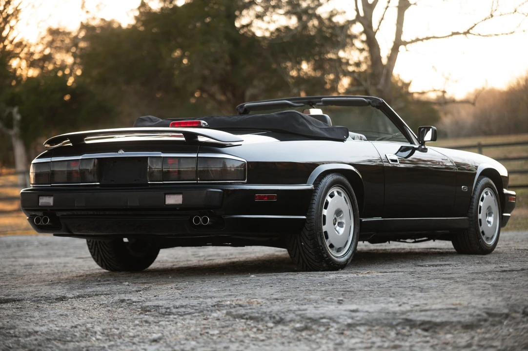 1993 Jaguar XJ-S TWR - Image 9 of 31