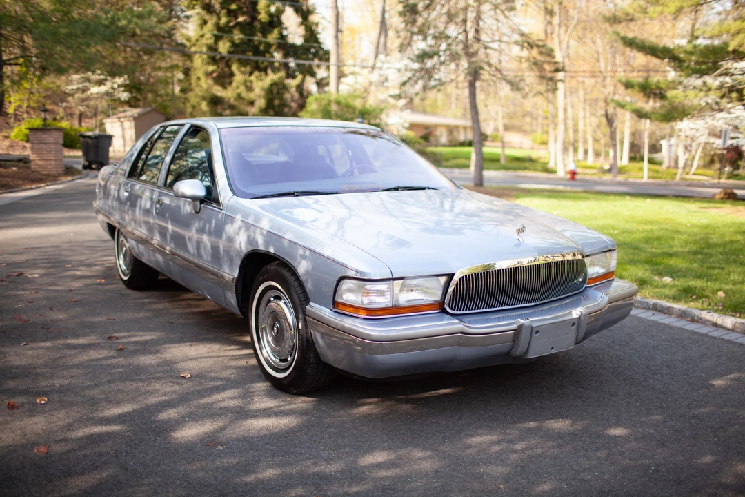 1994 Buick Roadmaster - Image 6 of 31