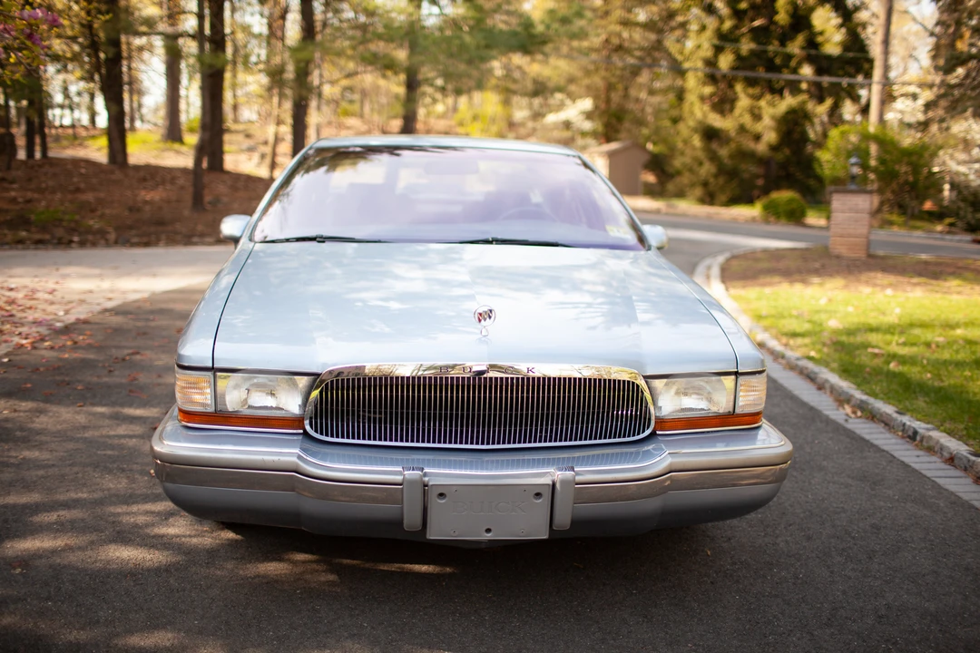 1994 Buick Roadmaster - Image 10 of 31
