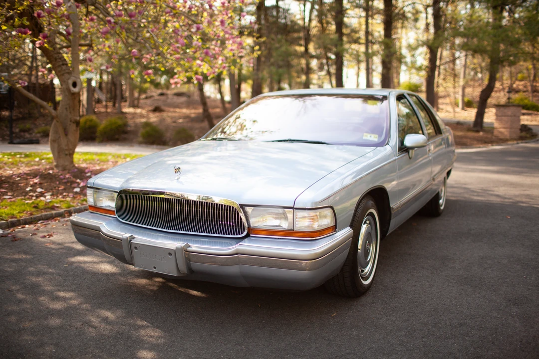 1994 Buick Roadmaster - Image 12 of 31