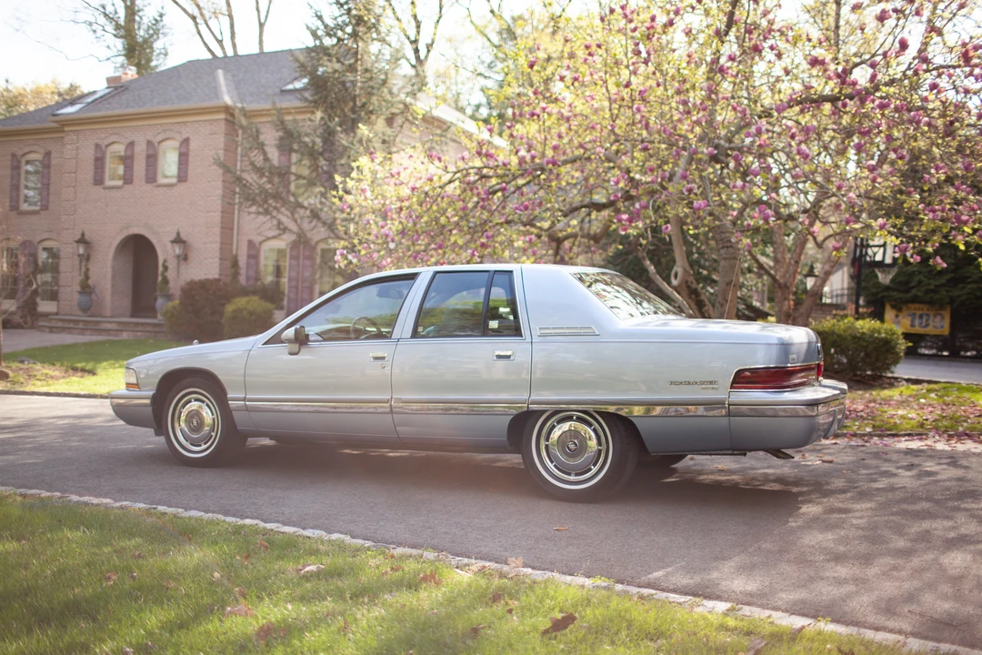 1994 Buick Roadmaster - Image 17 of 31