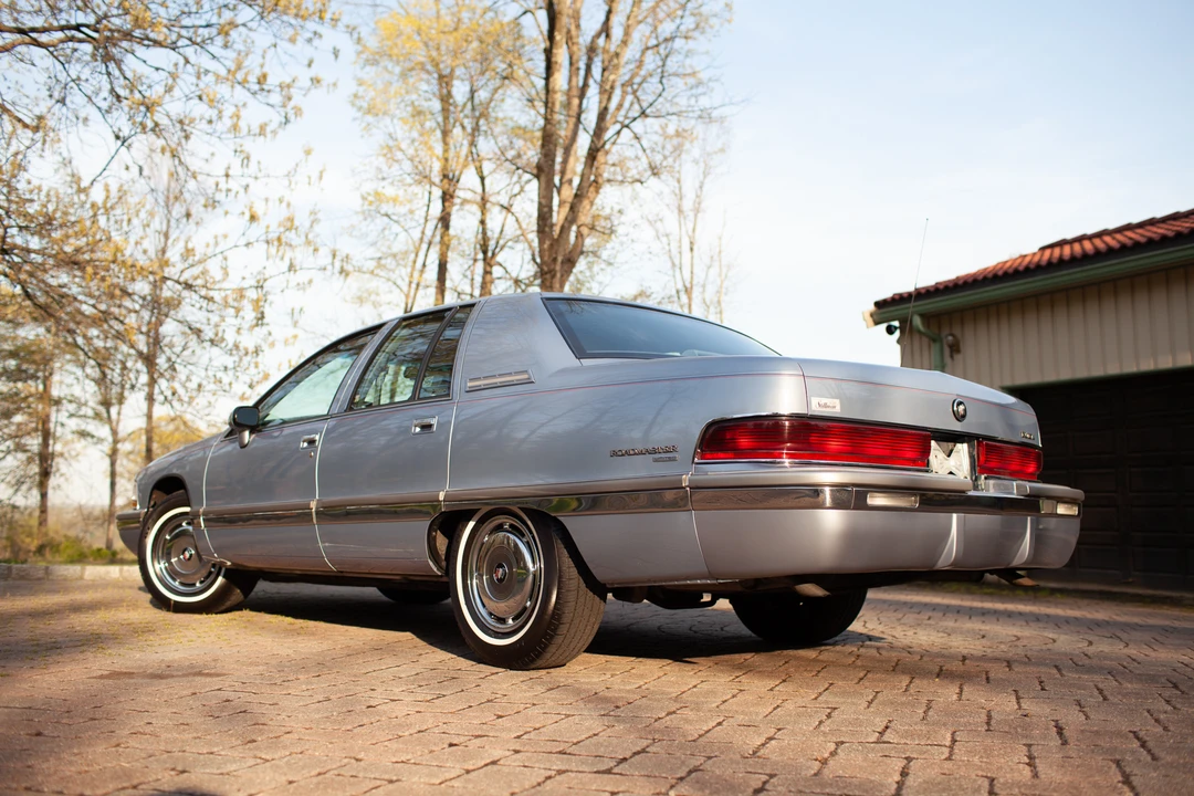1994 Buick Roadmaster - Image 19 of 31