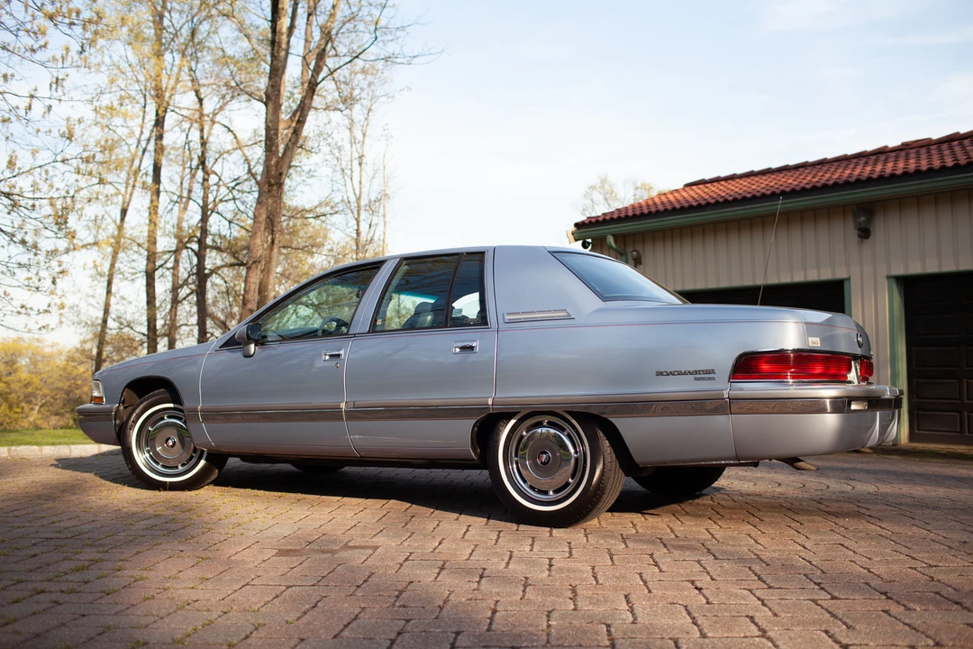 1994 Buick Roadmaster - Image 18 of 31